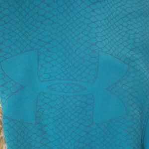 Under Armour Tops - Under Armour hoodie Under Armour Tops - Under Armour hoodie